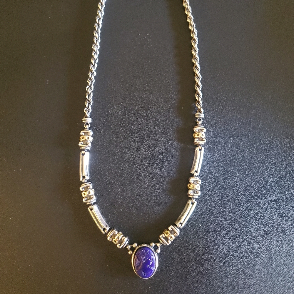Elegant Silver and Purple Necklace